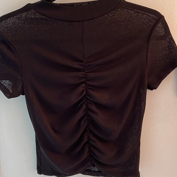 Mesh Top - Picture 2 of 3